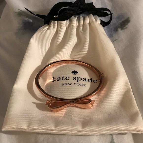 Kate Spade Rose Gold Bow Bracelet NWT - Picture 3 of 5